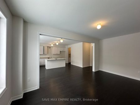 Detached Home For Lease | X8123118 - Photo 3