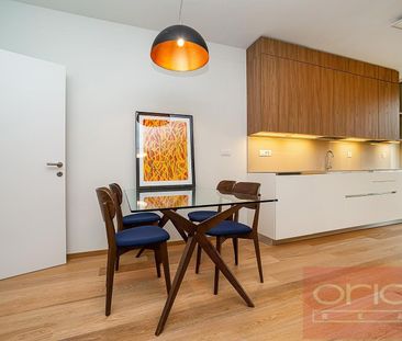 Apartment for rent, 2+kk - 1 bedroom, 76m - Photo 4