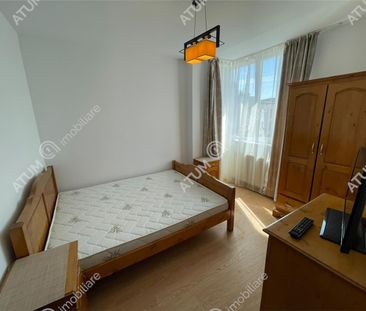 De inchiriat apartament cu 2 camere balcon si loc parcare situat in... - Photo 4
