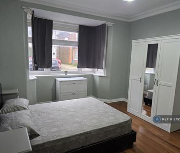 1 bedroom in a house share to rent - Photo 6