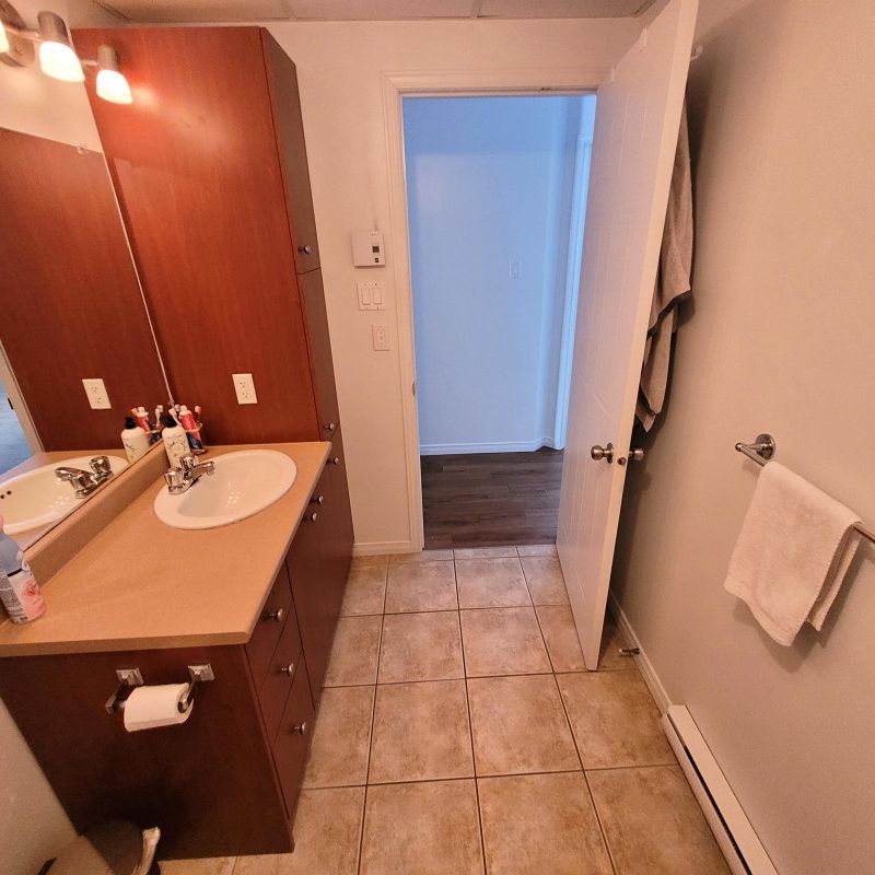 5½ à louer à Sherbrooke – Secteur Mont-Bellevue & Université - Photo 1