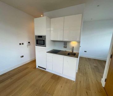 The Landmark - Open Plan Apartment - Central Luton - Furnished, LU1 - Photo 4