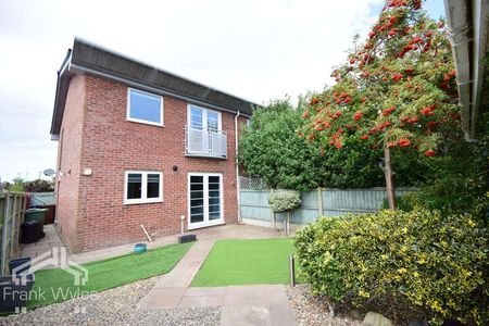 King Edward Avenue, Lytham St Annes, Lancashire, FY8 - Photo 5