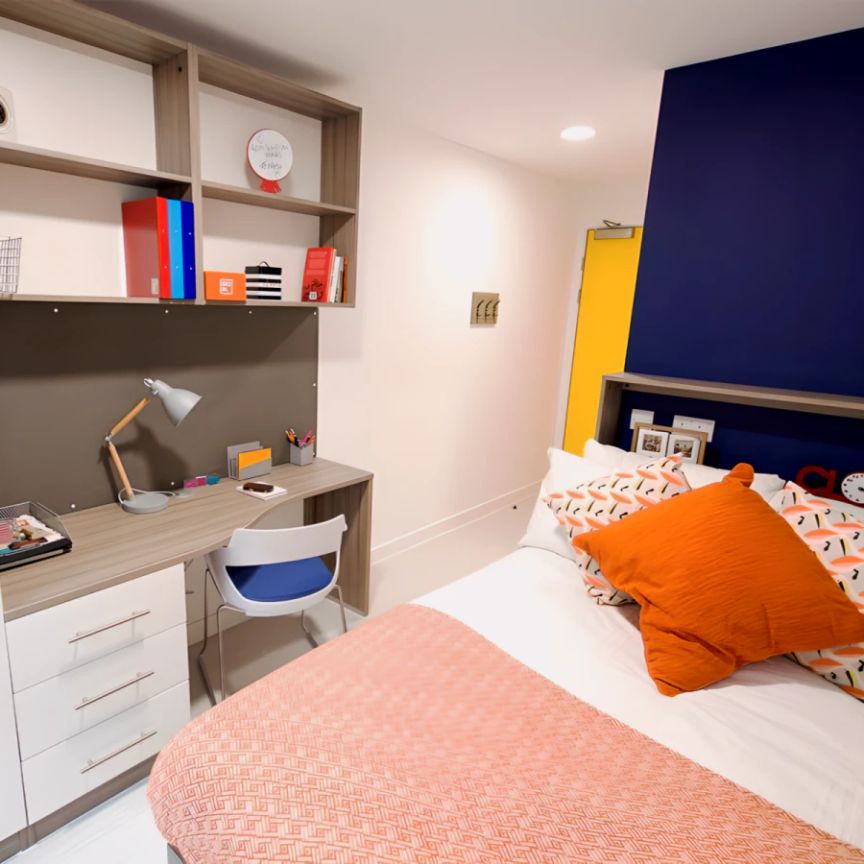 Silver Plus Ensuite - Photo 1