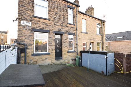 18, Hillside View, Stanningley, Pudsey, LS28 6HT - Photo 2