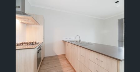 Bright & Spacious Haven - Photo 5