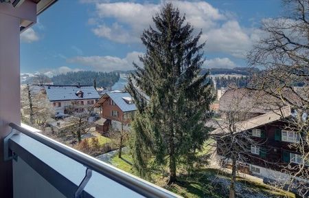 QUIET AND CENTRAL - Photo 2