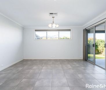 Modern Family Vila - Photo 2