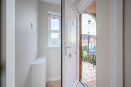 16 Richmond Heights, Holywood, BT18 9TF - Photo 3