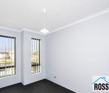 Well-Presented Cottage-Style Home in Brabham - Photo 4