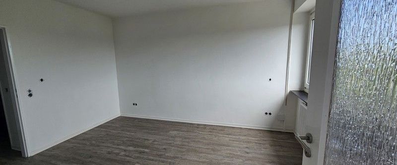 Wohnen mit Weitblick - Schöne 1,5-Zimmer Wohnung in der 12. Etage - Foto 1