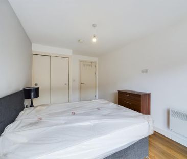 1 bedroom flat to rent - Photo 4