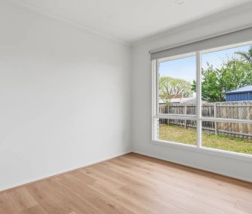 NEWLY RENOVATED HOME IN WYNDHAM - Photo 5
