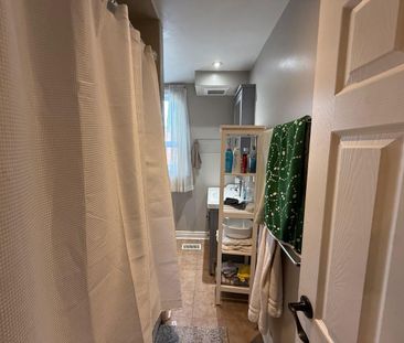 For Lease - 263 Grace Street Unit# 2nd Fl, Toronto, Ontario - Photo 6