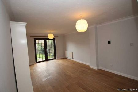 2 bedroom property to rent in Berkhamsted - Photo 2