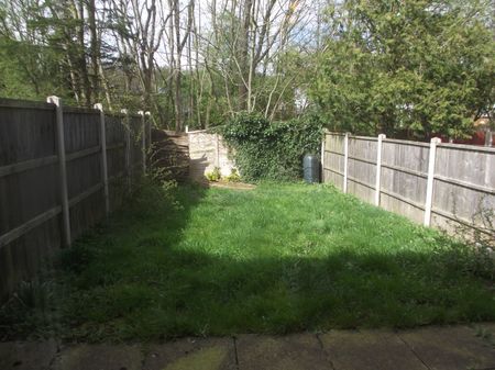 3 bedroom house to rent - Photo 3