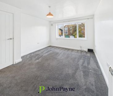 2 bedroom maisonette to rent - Photo 1