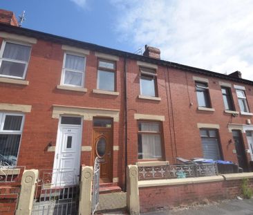 3 bedroom terraced house to rent - Photo 4