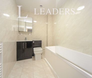 1 bedroom apartment to rent Bedford Heights, 2 Old Bedford Road, Lu... - Photo 4