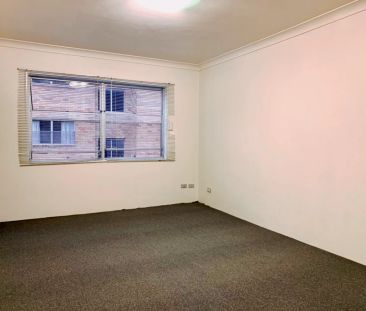 2Bedrooms, 1Bathrooms - Photo 1