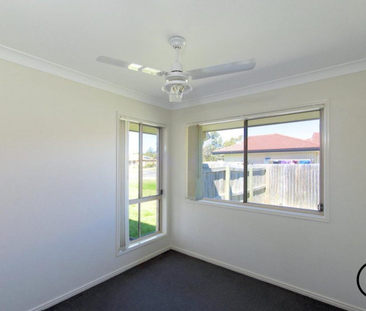 Ladies and Gentlemen welcome to 24 Haslingden Park Drive. - Photo 5