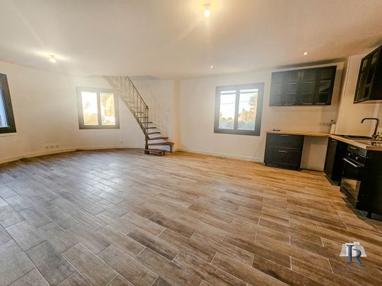 Location Appartement 4 pièces 89m² VITROLLES 13127 - Photo 1