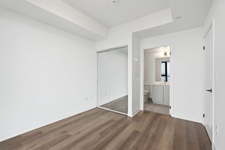 For Lease - 2075 Lakeshore Road Unit# 606, Burlington, Ontario - Photo 2
