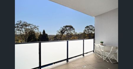 Modern Apartment Living in a Convenient Location - Photo 5