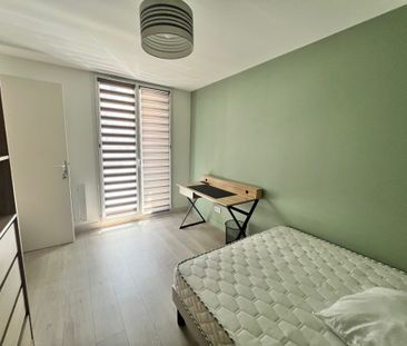 Location Appartement 4 pièces 63m² GRENOBLE 38000 - Photo 4