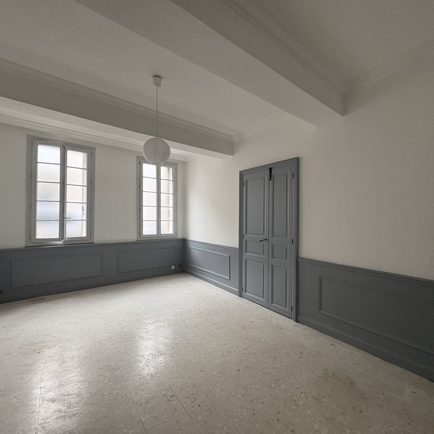 Location Appartement 3 pièces 78m² CASTELNAUDARY 11400 - Photo 1