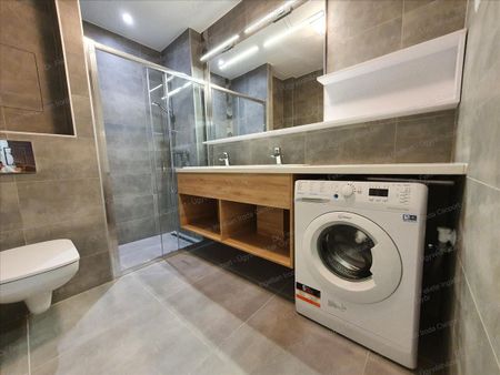 Kiadó újszerű állapotú lakás - Győr - Fotó 3