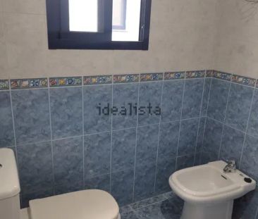 Alquiler de piso en Calle Barrera de la Trinidad - Photo 3