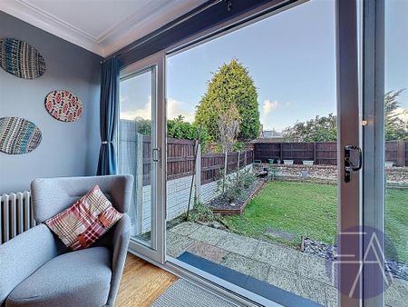 5 bedroom house to rent - Photo 4