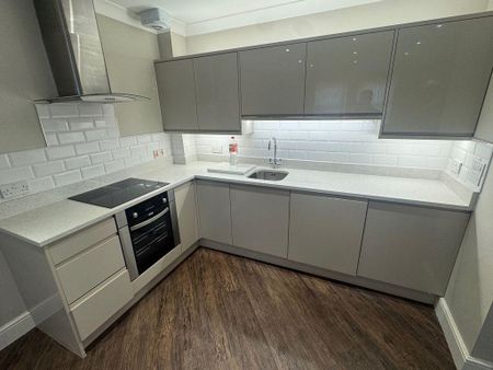 2 bedroom apartment to rent - Photo 2