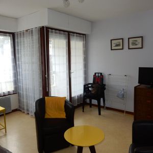 Location Appartement 1 pièce Meublé 25m² AIX LES BAINS 73100 - Photo 2