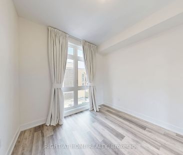 For Lease - 9 Phelps Lane Unit# TH7, Richmond Hill, Ontario - Photo 5