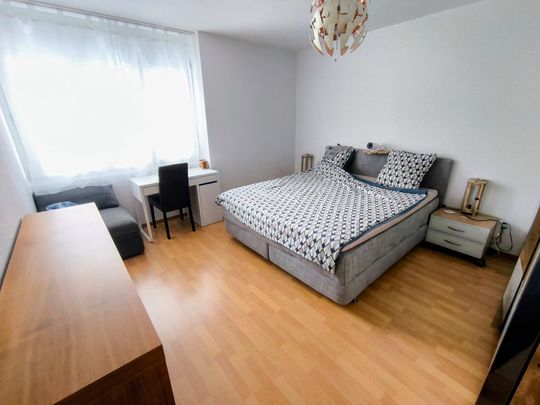 4.5-Zimmerwohnung, Eichenstrasse 2 in Wünnewil - Photo 1