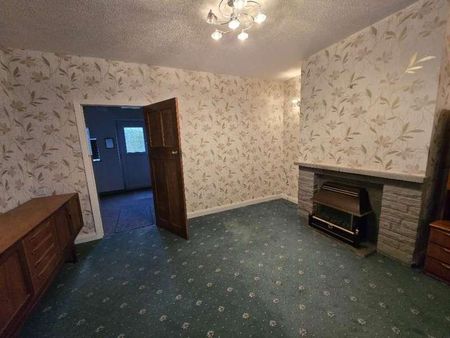 Moorend Lane, Dewsbury, WF13 - Photo 2