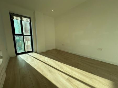 2 bedroom flat to rent - Photo 3