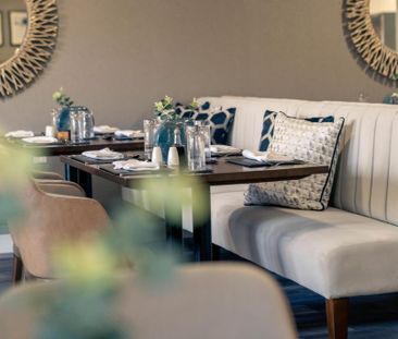 2 bedroom retirement property to rent - Photo 3