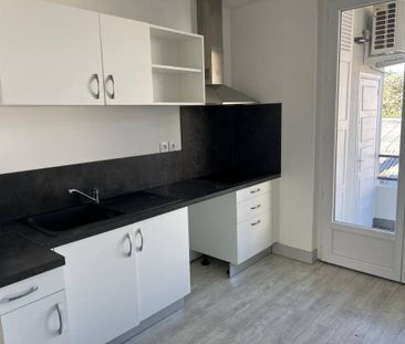 Location appartement t3 61 m² à Villefranche-de-Rouergue (12200) - Photo 6