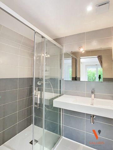 Location Appartement 2 pièces 39m² ST MARTIN D HERES 38400 - Photo 3