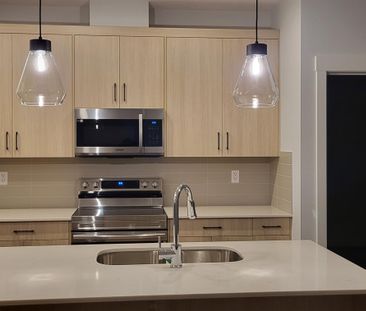 Condo in NW - Photo 3