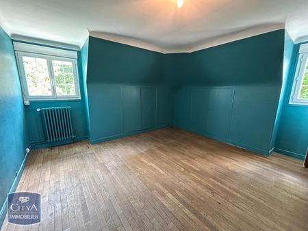 Location Appartement 3 pièces 103m² BEAUVAIS 60000 - Photo 2