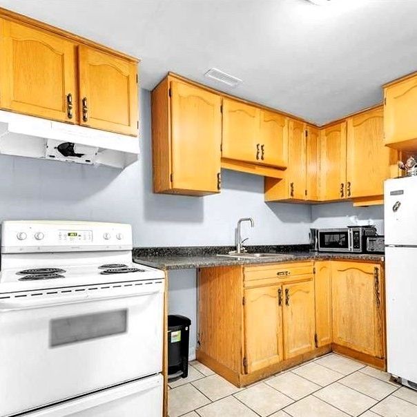 For Lease - 967 Prosperity Court Unit# Bsmt, London East, Ontario - Photo 1