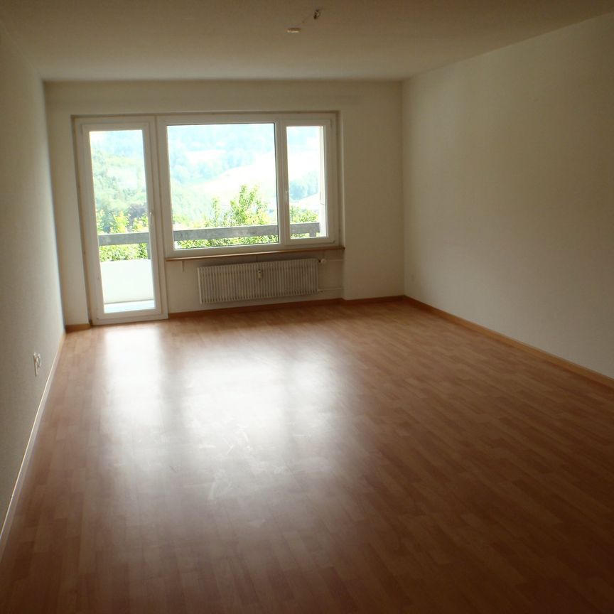 Charmante 3.5-Zimmer-Wohnung mit Bergblick in Sonceboz-Sombeval - Foto 1