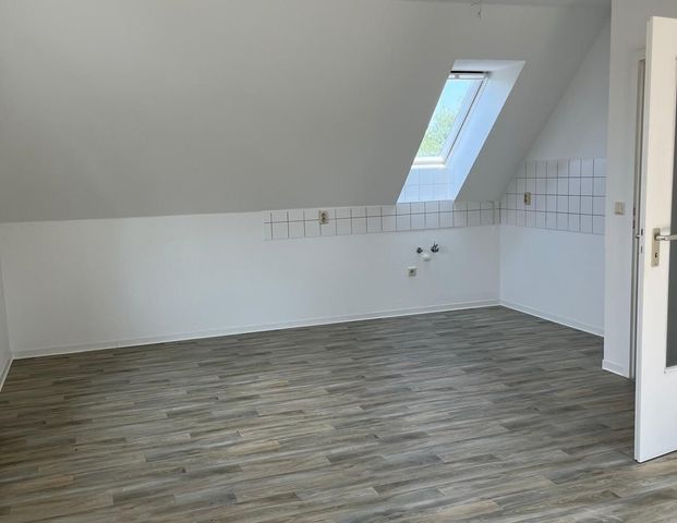 kleine 2- RWE im Dachgeschoss unweit vom Bärwalder See ! - Foto 1