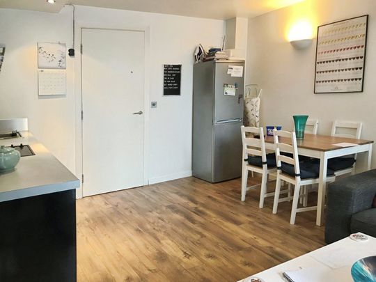 2 bedroom apartment to rent - Photo 1