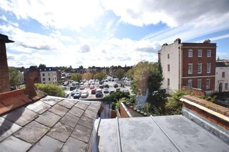 Eastgate Street, Gloucester, Gloucestershire, GL1 - Photo 2