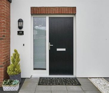 49 Balmoral Road, Bangor, BT19 7XA - Photo 2